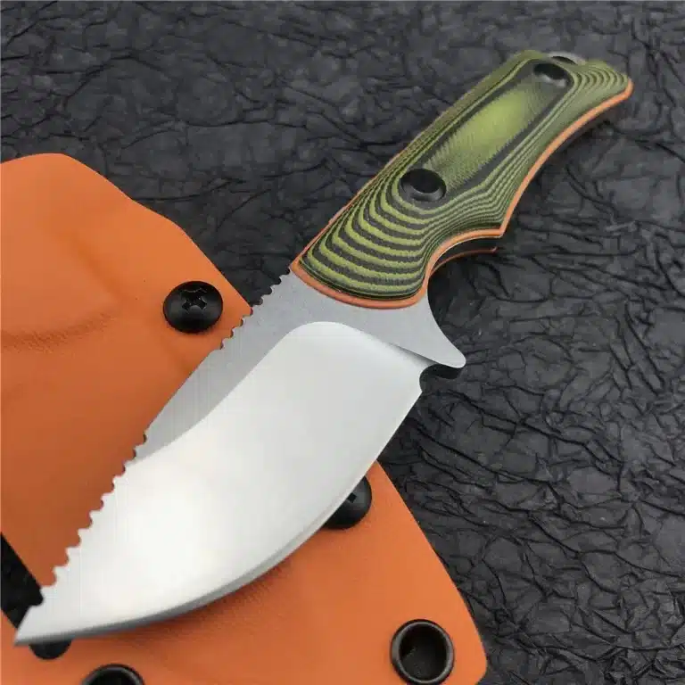 Couteau tactique Canyon hunter 1