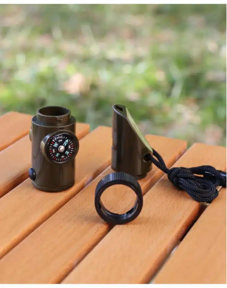 Sifflet de survie LED 15