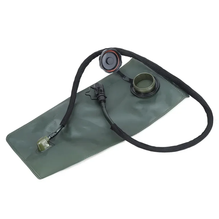 sac d'eau tactique 3L 4