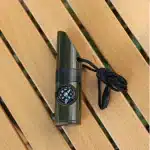 Sifflet de survie LED 16